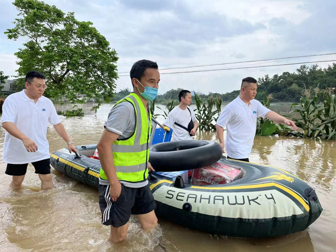 中化能源兩廣地區加油站奮戰防汛救災第一線