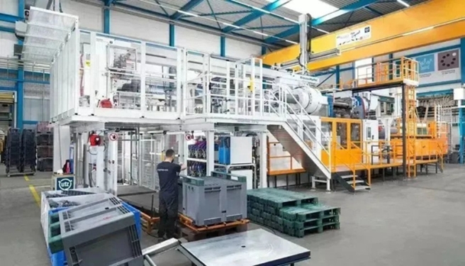 KraussMaffei Provides Solutions for the Intelligent Logistics Packaging Industry