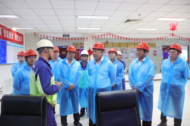 陽世昊赴?？闲腔鹩袡C硅開展安全專項調研
