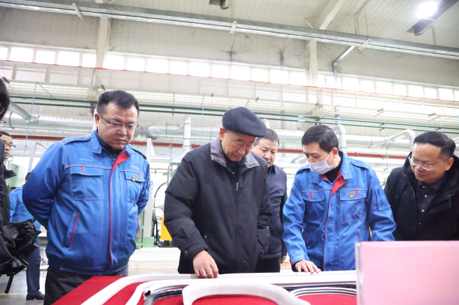 石化聯合會會長李壽生調研西北院