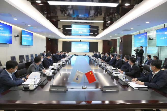 李凡榮會見吉林省委書記景俊海一行