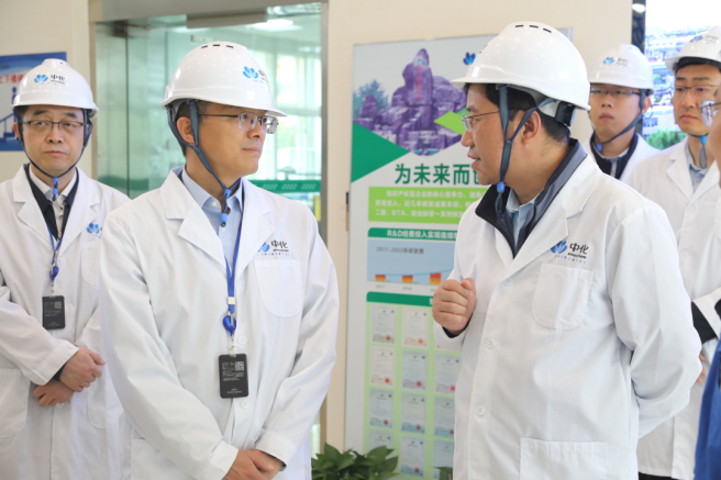 焦健出席中國中化與寧夏戰略合作協議簽約并調研公司駐寧企業