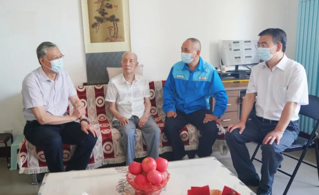 李凡榮調研中國中化駐豫企業